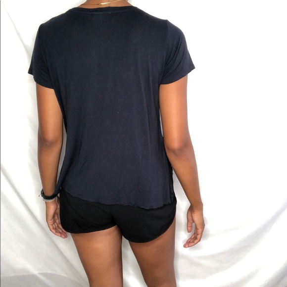 3/$15 TRESICS SHIRT Top L Blue short sleeve L - Picture 2 of 6